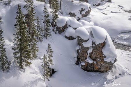Cornices with Trails
