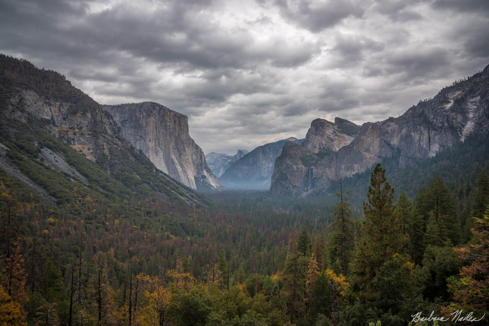 Tunnel View in the Fall - Yosemite Valley National Park